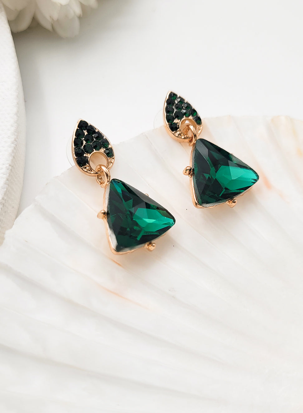 AARUSHI TRIANGLE STONE EARRINGS